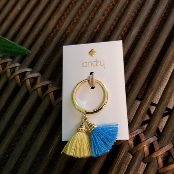 NWT Kate Landry 14k Gold Filled Tassel Ring - Picture 5 of 6